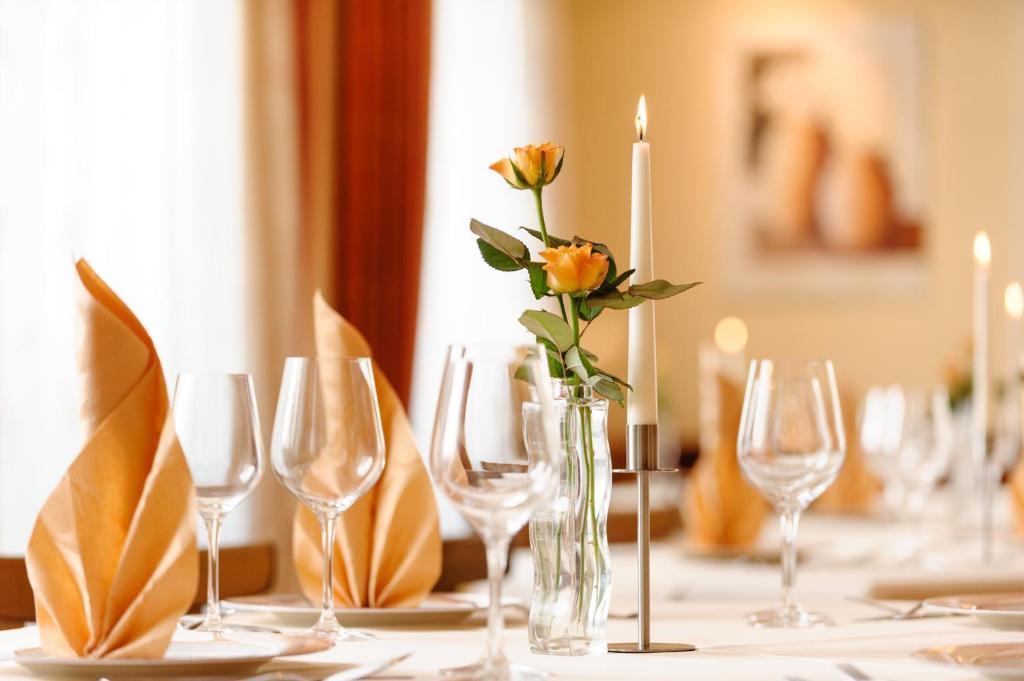 Hotel Mediterraneo Neustadt an der Weinstraße Eksteriør billede